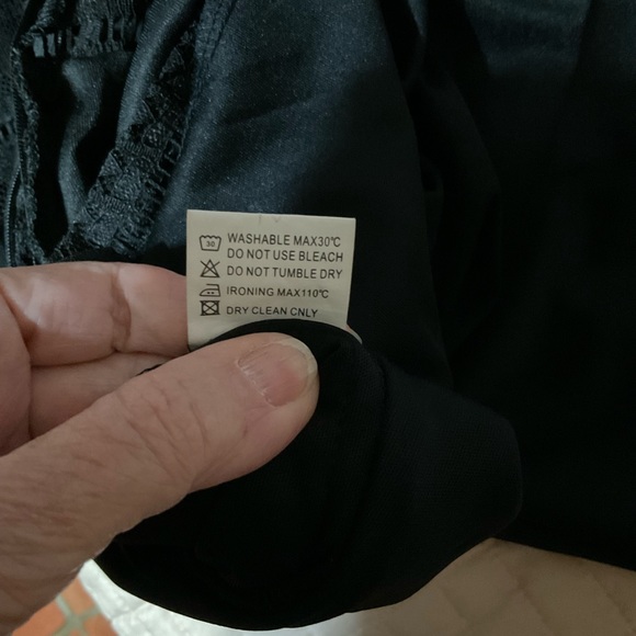 Lioness Black Lace Romper/ Bikini cover up L EUC - Picture 9 of 10